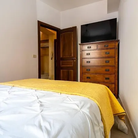 The Cyclops Retreat - Seaview *