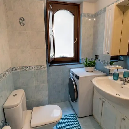 The Cyclops Retreat - Seaview * Aci Castello