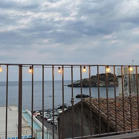 The Cyclops Retreat - Seaview *