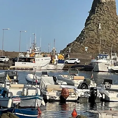 The Cyclops Retreat - Seaview Aci Castello